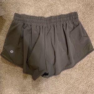 LULU LEMON Hotty Hot ll (OLIVE GREEN) 2.5”